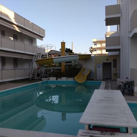 Claudia Residence อัลบา อาดริอาติกา ภายนอก รูปภาพ