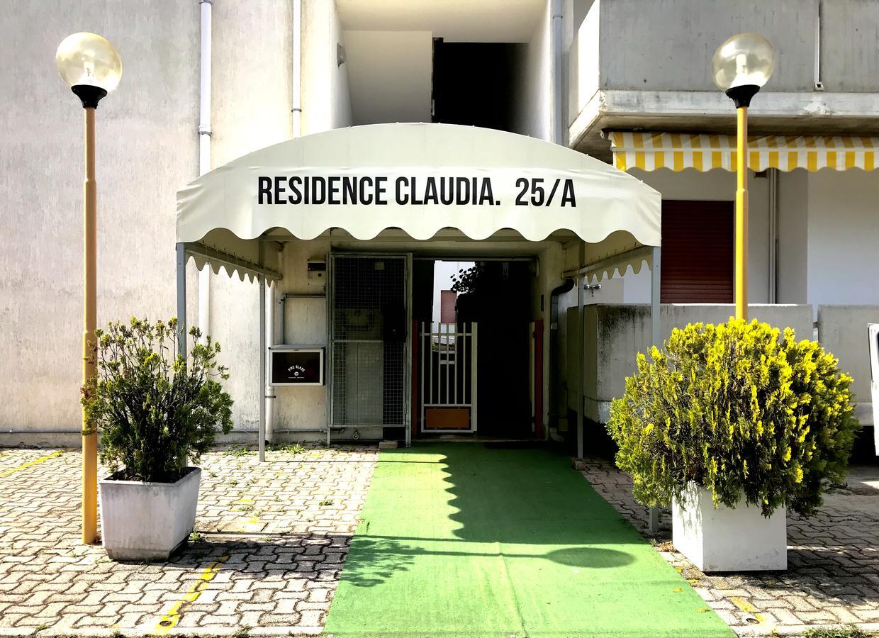 Claudia Residence อัลบา อาดริอาติกา ภายนอก รูปภาพ